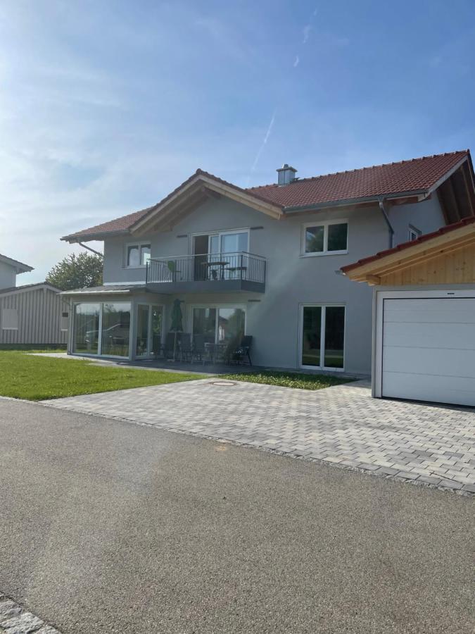 Апартаменти Neubau Gruener Wolpertinger Designwhg 106Qm Barrierefrei Брайтбрунн-ам-Кімзе Екстер'єр фото